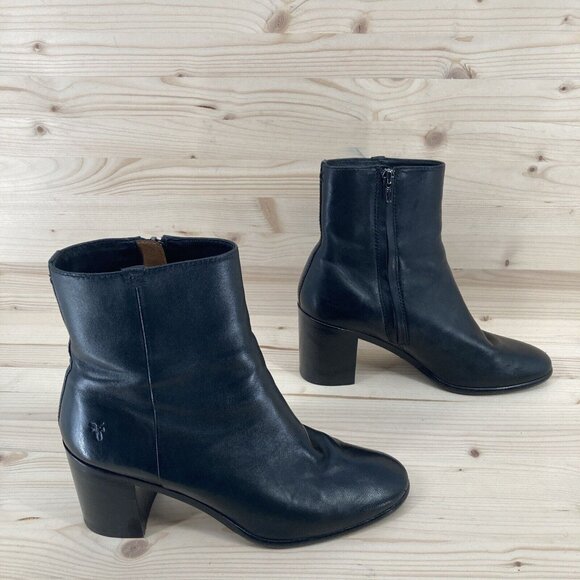 Frye Shoes - Frye Womens Julia Black Leather Ankle Boots Sz 8.5 Block Heel Zip Career Booties